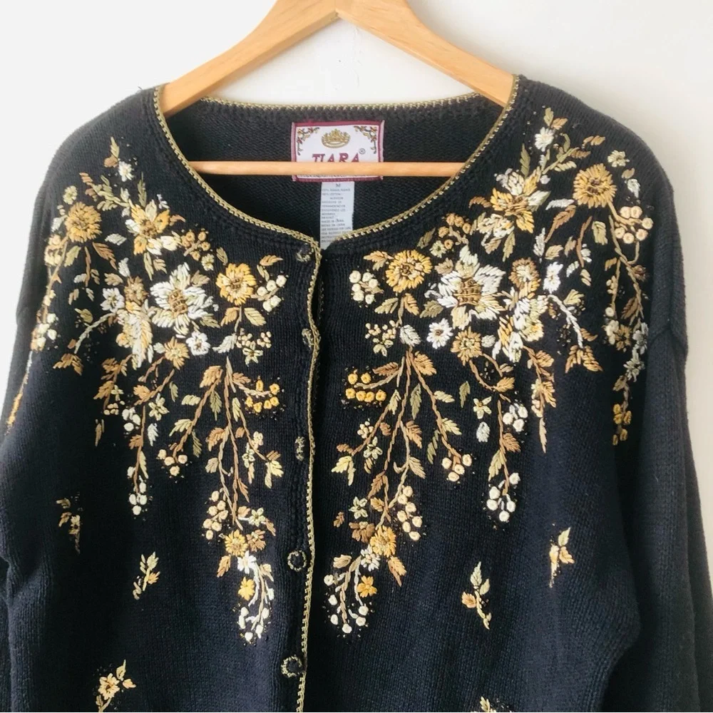 Y2K Tiara International Black Floral Embroidered Cardigan Sweater Medium - Picture 8 of 12
